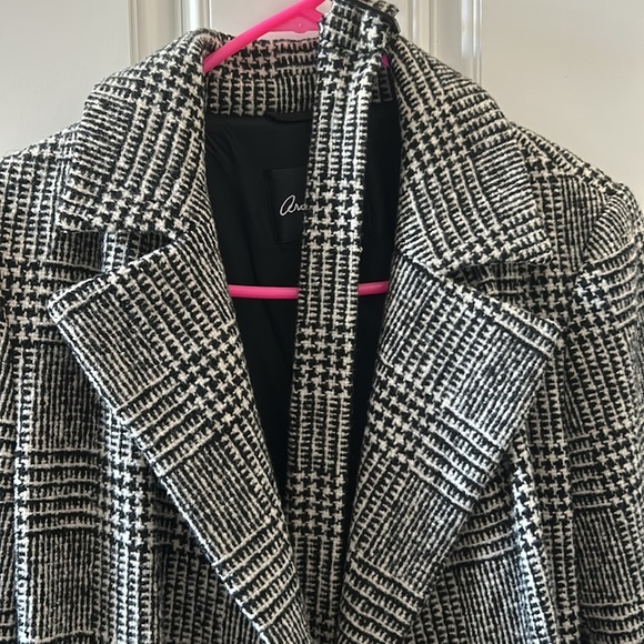 Arden B Glenn Plaid Coat - Picture 7 of 9